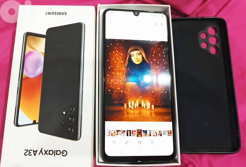 هاتف سامسونغ بالكرتونة 1