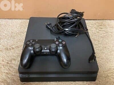 PS4 Slim with 2 controllers