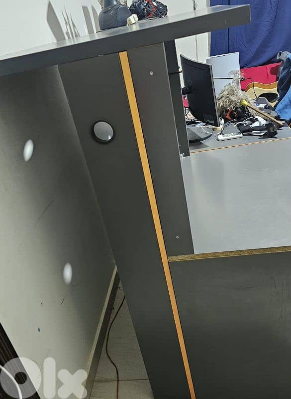 Gaming Desk LIKE NEW 1