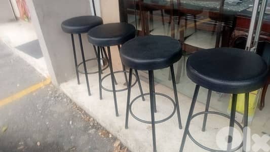 كراسي  اوروبي شبه جديد