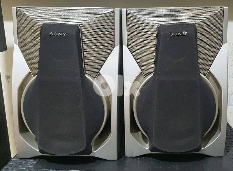 sony  ياباني الأصلي  مع 7 سبيكرات 2