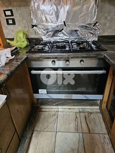 فرن غاز ايطالي انكاستري