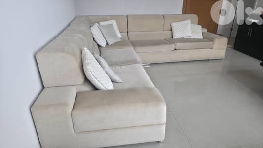 Sofa L made of real wood very comfy