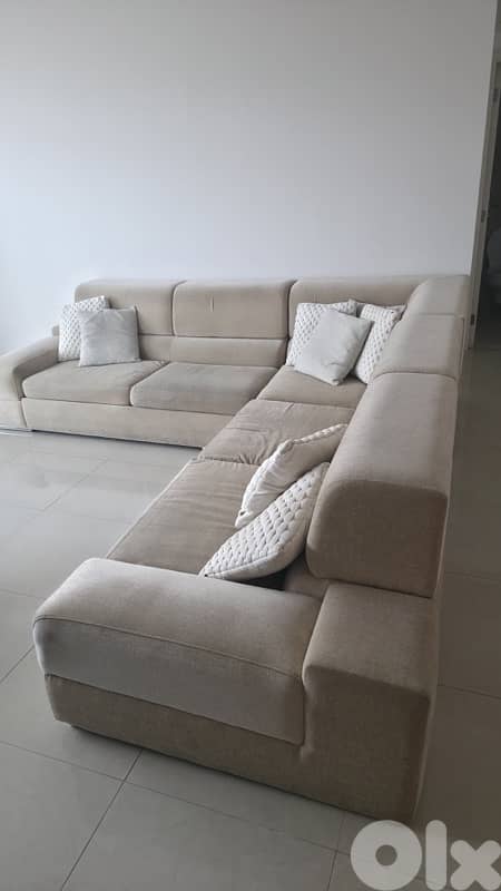 Sofa L made of real wood very comfy 1