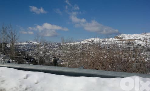 31,800 m2 land+open mountain view for sale in Faraya - أرض في فاريا