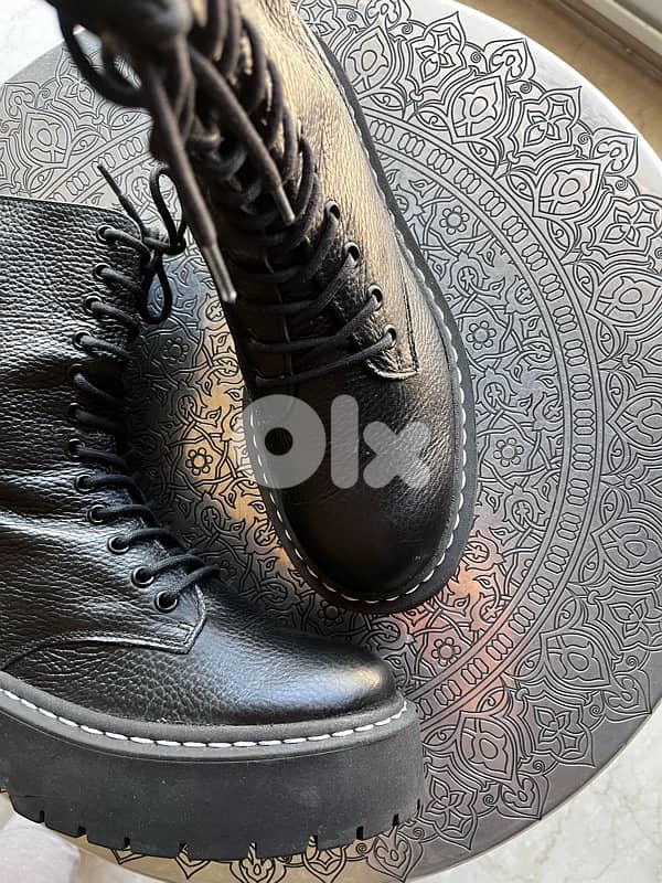 STEVE MADDEN RANGER BOOTS NEVER WORN 10