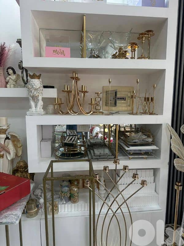 للبيع تجهيزات ديكور  لمناسبات أعراس خطوبة عمادة قربابة أعياد ميلاد 0