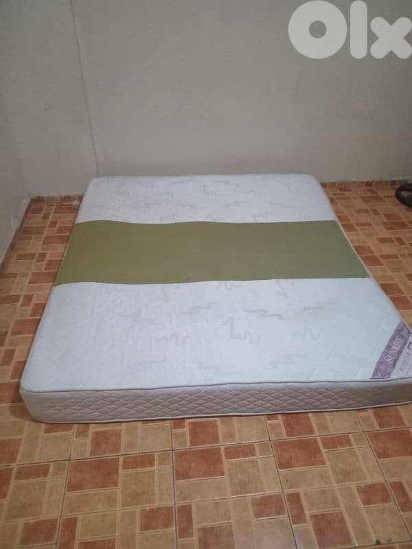 فرشه مجوز نضيفه ماركة فاب السعر ٥٠$ للتواصل ٧٠٨٩٧٥٤٧ 1