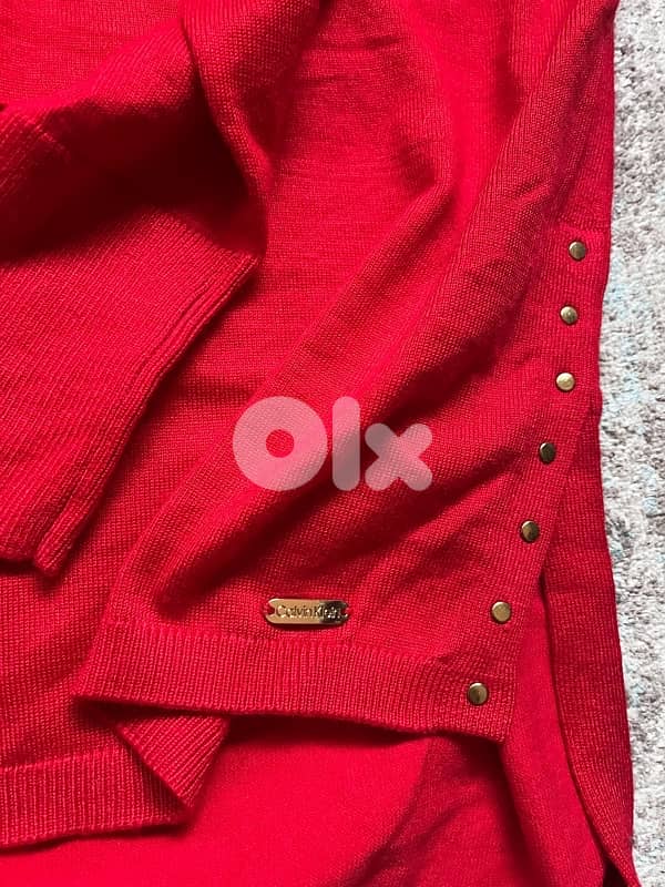 CALVEN KLEIN NEW V sweater IN TAG 7