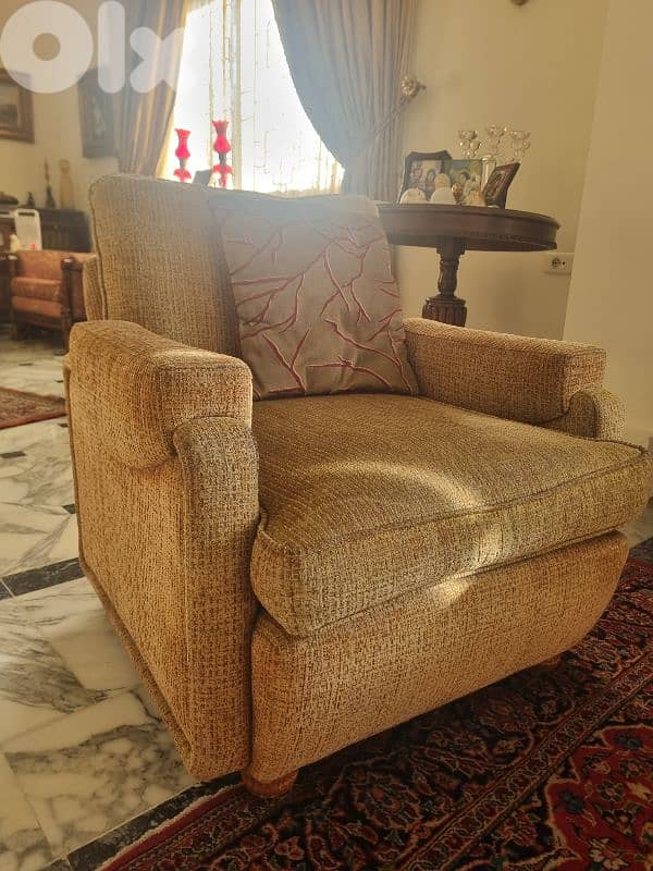 Golden 1-seater Sofa 2
