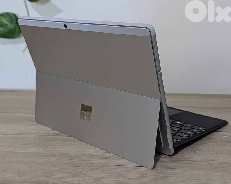 MS Surface Pro 8 / Ci5 - 11th Gen / Original Pen / SIM Card / Face ID 2