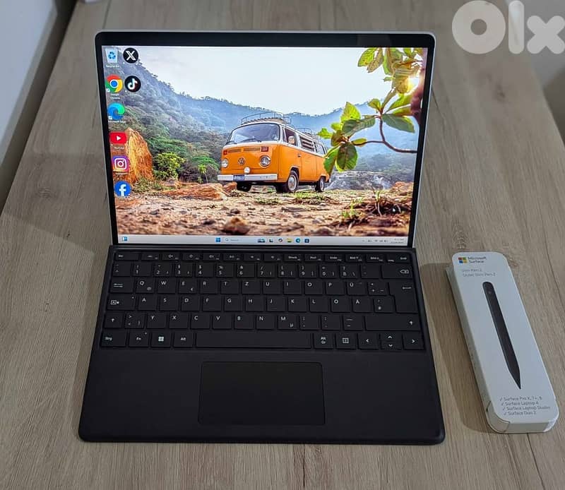 MS Surface Pro 8 / Ci5 - 11th Gen / Original Pen / SIM Card / Face ID 3