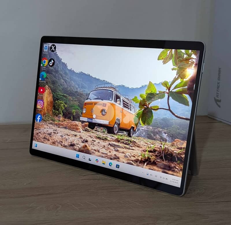 MS Surface Pro 8 / Ci5 - 11th Gen / Original Pen / SIM Card / Face ID 5