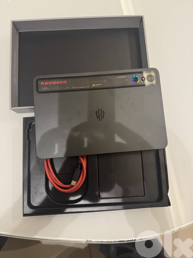 RedMagic Astra Gaming Tablet like new! 2