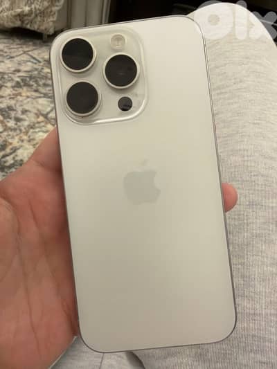 iphone 15 pro white