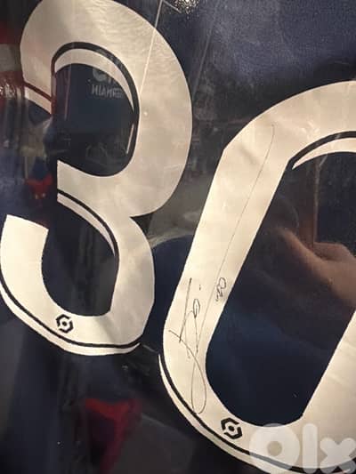 messi signed shirt
