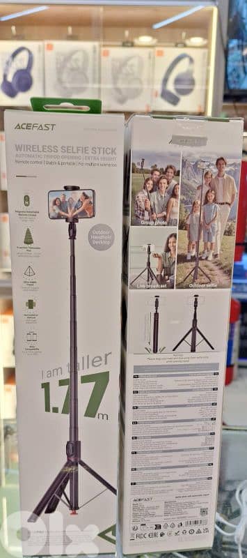 ACEFAST SELFIE STICK WITH AUTOMATIC TRIPOD E31