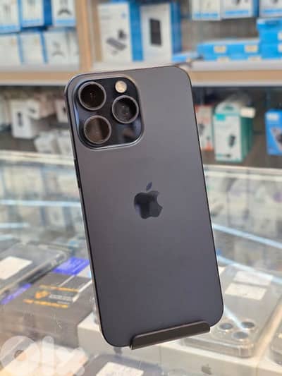 Used 15 pro max 256 gb blue  774 cycle