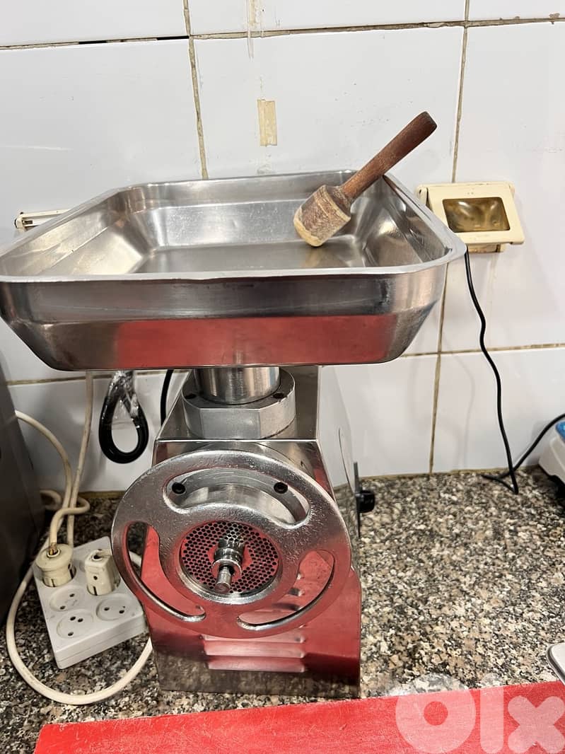 للبيع عدة ملحمة كاملة 9