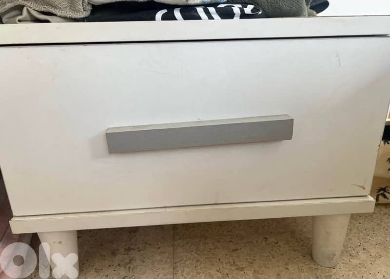 3 closets + 1 dresser + 2 side tables 2