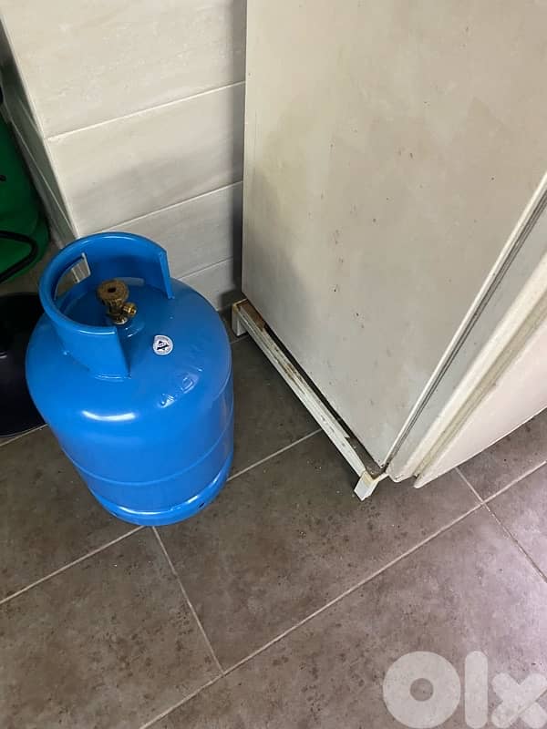 Gaz Heater + Bottle of Gaz 3