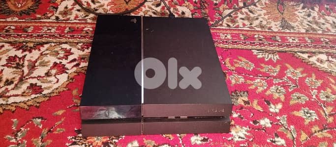 ps4 fat 500gb with 2 control cash or trade anything