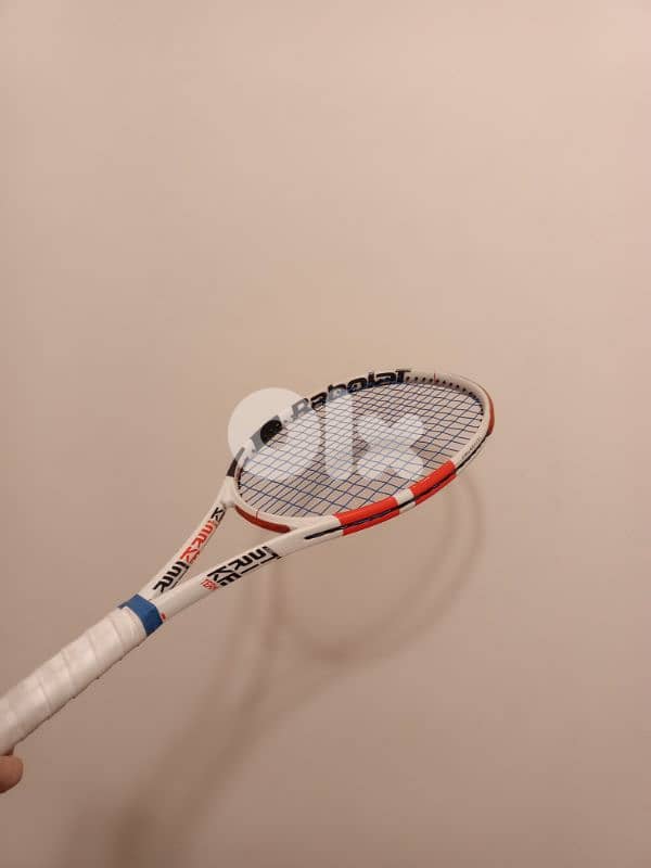 Babolat pro tennis racket. 1