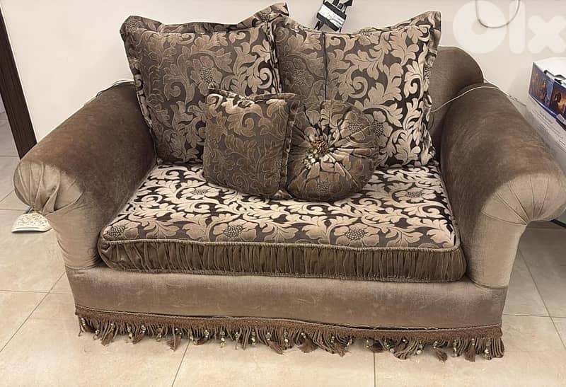 full living room for sale 3