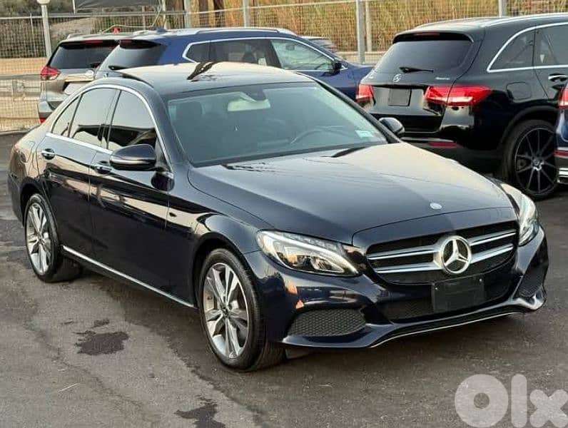 مرسيدس بنز سي-كلاس 2017 0