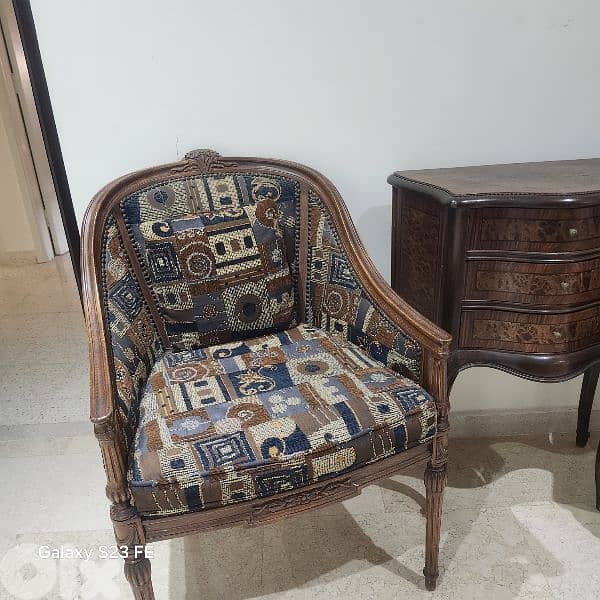 table set+ 2 chairs 4