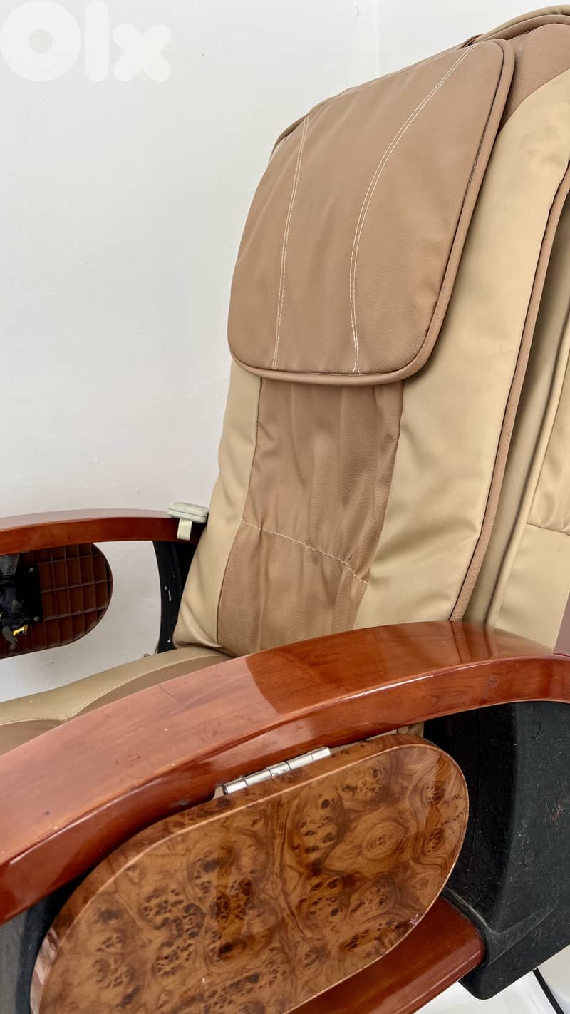 Pedicure Massage Chair – Spa Quality كرسي بيديكور مع مساج 2