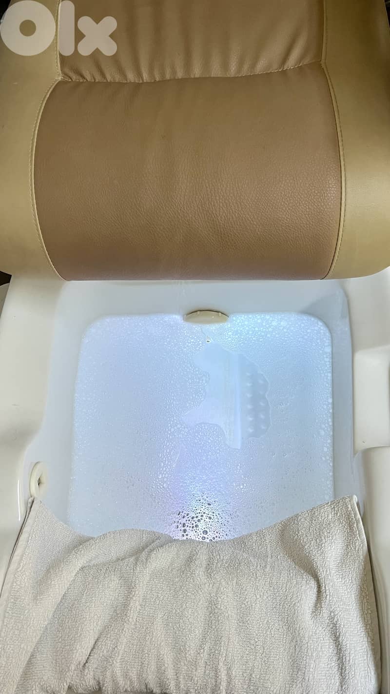 Pedicure Massage Chair – Spa Quality كرسي بيديكور مع مساج 4