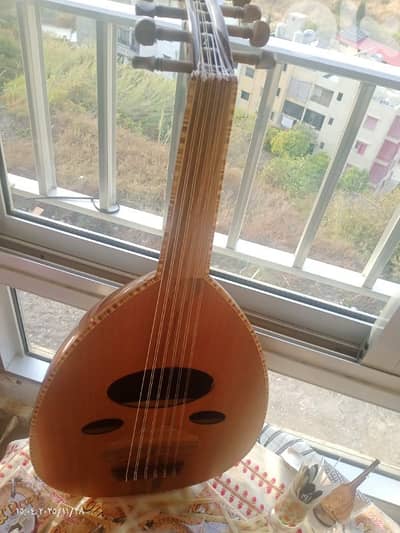 عود مميز بسعر مميز من اجمل واهم الاعواد التدريبة وبافضل الأسعار