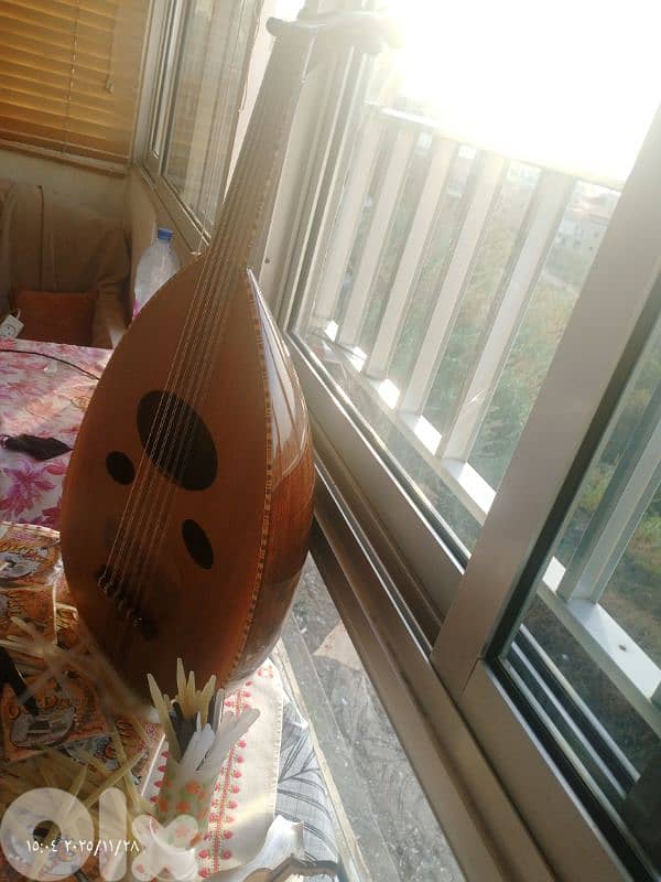 عود مميز بسعر مميز من اجمل واهم الاعواد التدريبة وبافضل الأسعار 1