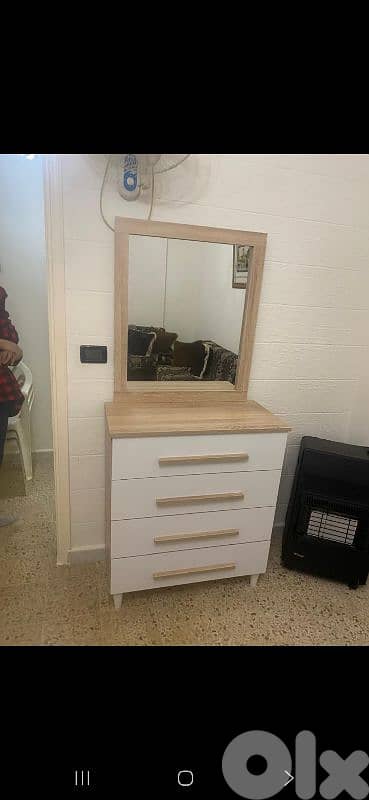 شفنيرة اربع جوارير مع مرايا 80 سم تفصيل جديد