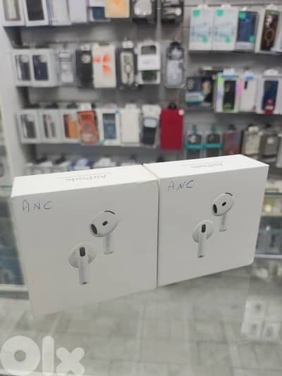 Apple AirPods 4 with Active Noise Cancellation