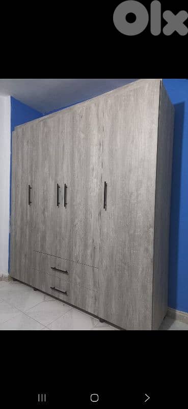 خزانة اربع درف حجم كبير عرض 180 سم