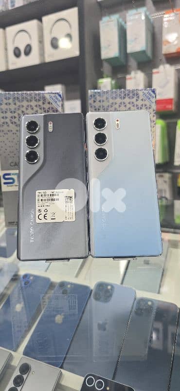 Tecno camon 40 pro 5g 256 gb 24 ram like new full box
