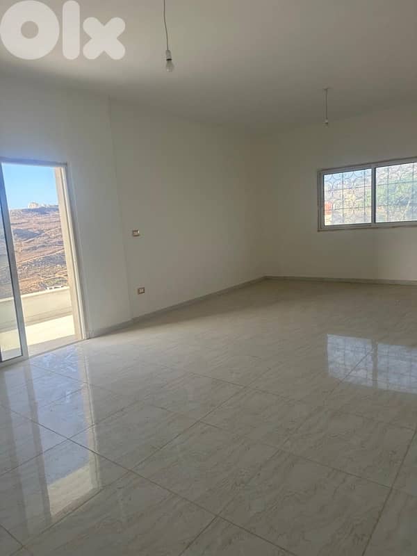 New building 3floors plus roof Badghan Above Bhamdoun below sawfar 5