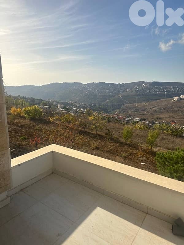 New building 3floors plus roof Badghan Above Bhamdoun below sawfar 7