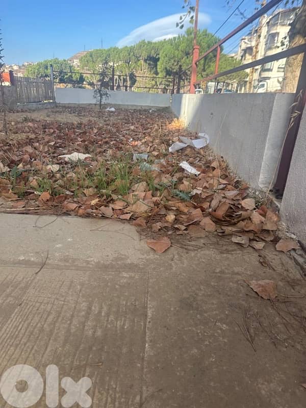 New building 3floors plus roof Badghan Above Bhamdoun below sawfar 13