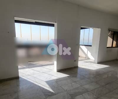 175m2 apartment+sea/city view 4sale in Aoukar - شقة للبيع في عوكر