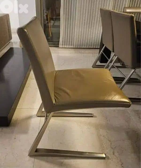 Boconcept dining chairs 3