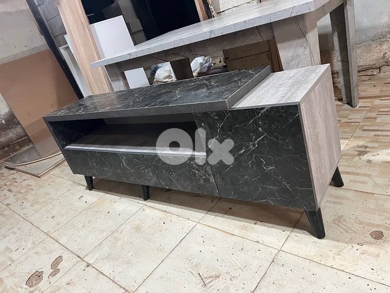 طاولة tv جديدة من المعمل بافضل الاسعار 1