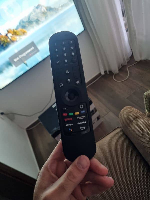 LG TV 50" 4K UQ80 WebOS 2025 Update - Like NEW 3