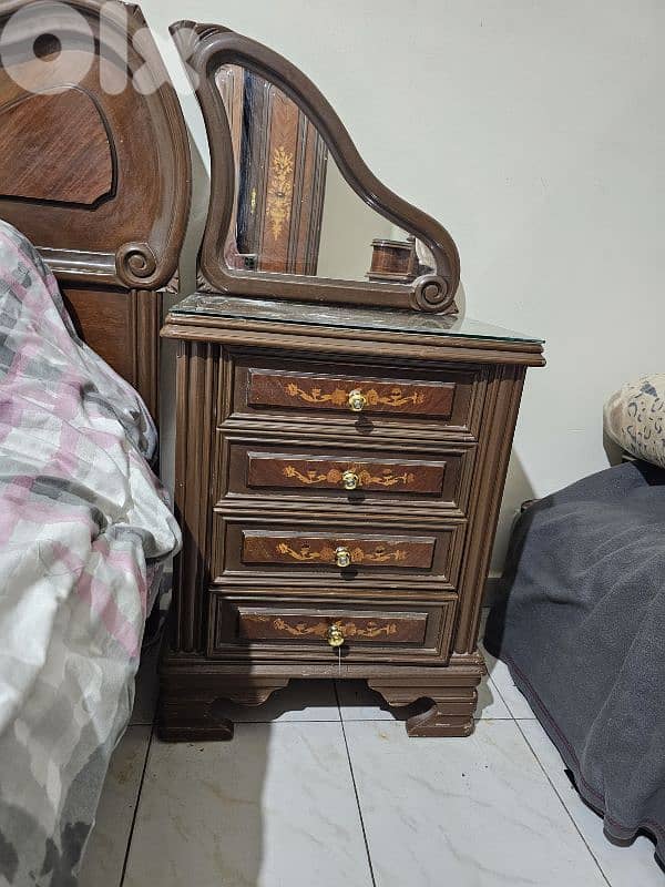 غرفة نوم للبيع 2