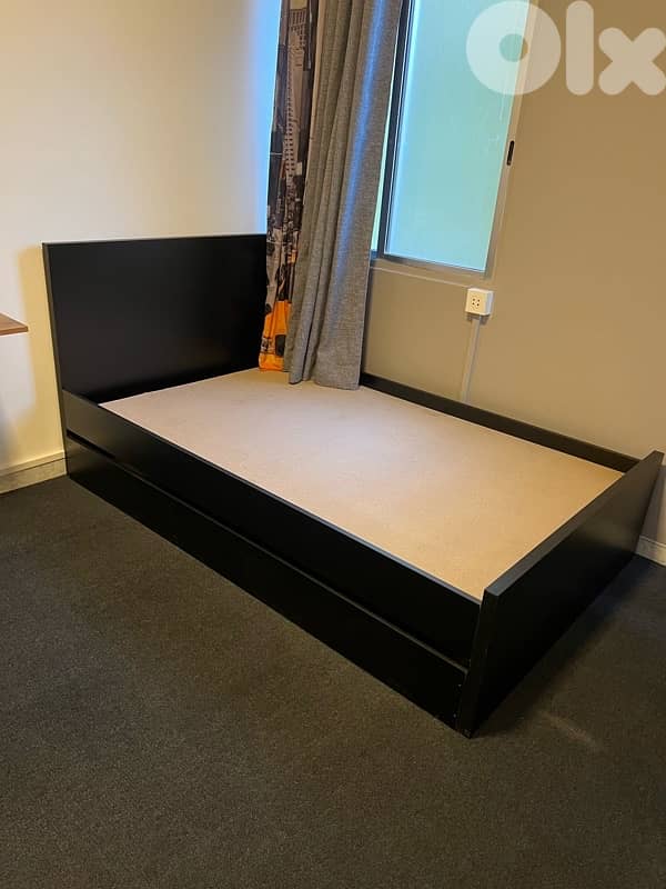 تخت مفرد ونص جارور جديدة من المعمل بافضل الاسعار 1