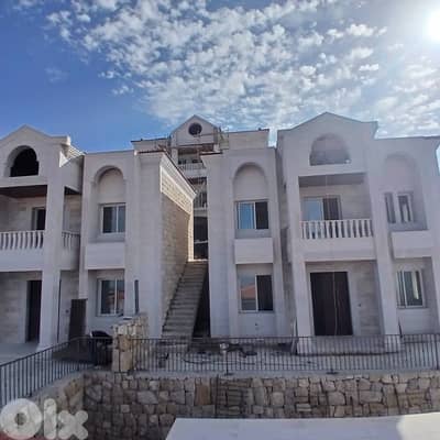 villas for sale near st charbel 5 years installment