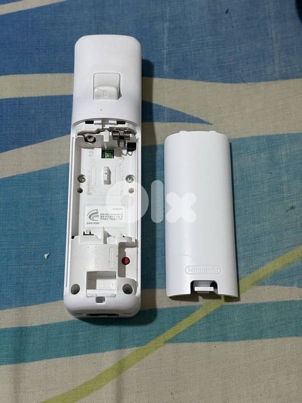 Nintendo Wii (Original RVL-001) GameCube Compatible Console Bundle 6