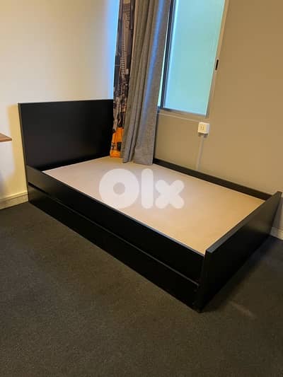 تخت مفرد ونص جارور جديدة من المعمل بافضل الاسعار